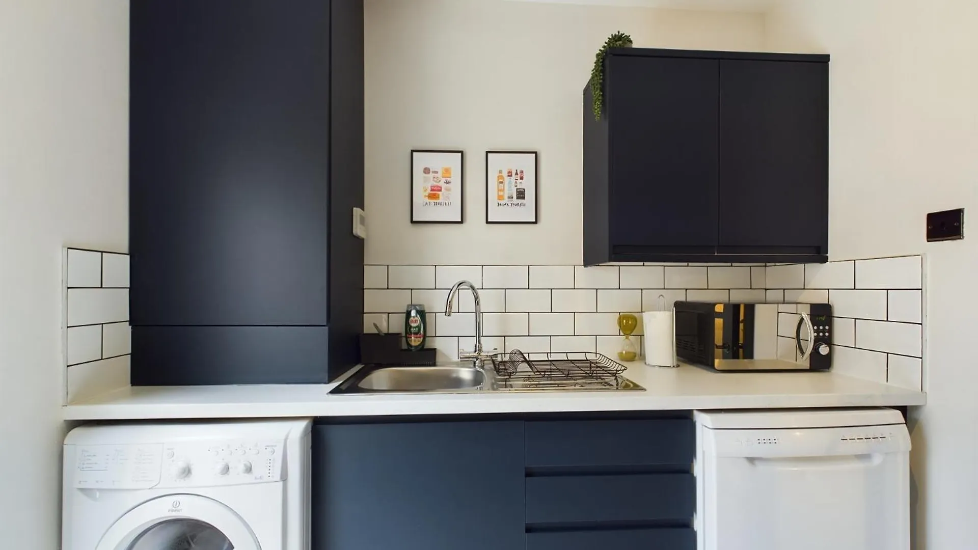 Belfast Bliss 2 Bed City Centre Apt 0*,  Großbritannien